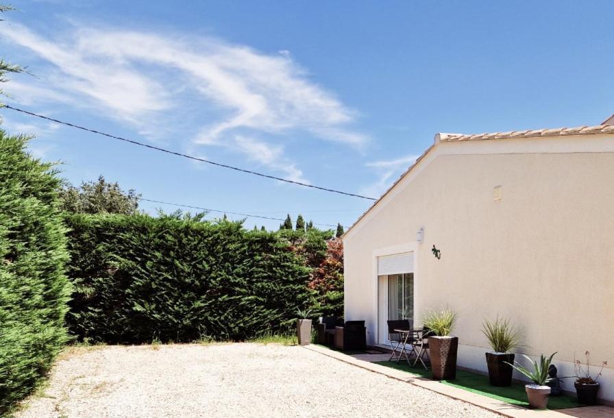 Le Studio Du Bonheur Orange  Exterior photo